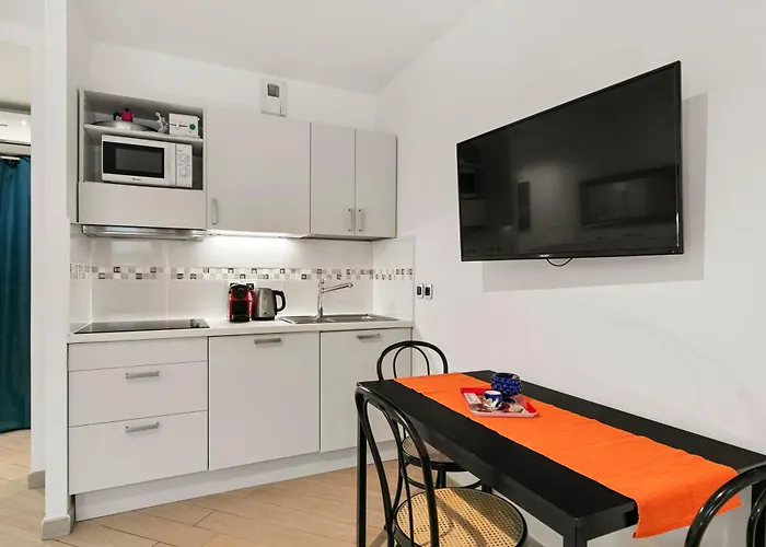 Les Oranges Five Stars Holidayhouse